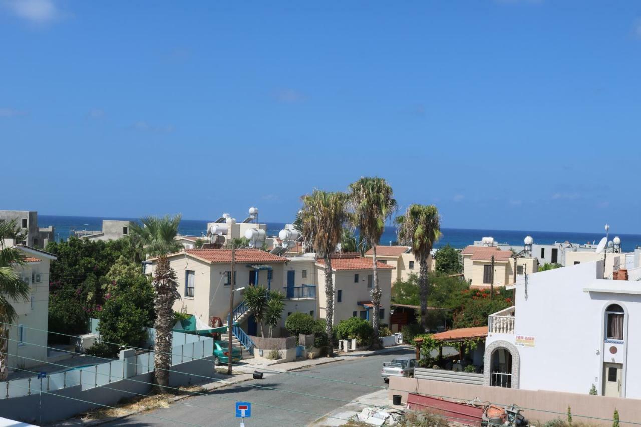 The Paradise Townhouses By Taimoura Paphos Ngoại thất bức ảnh