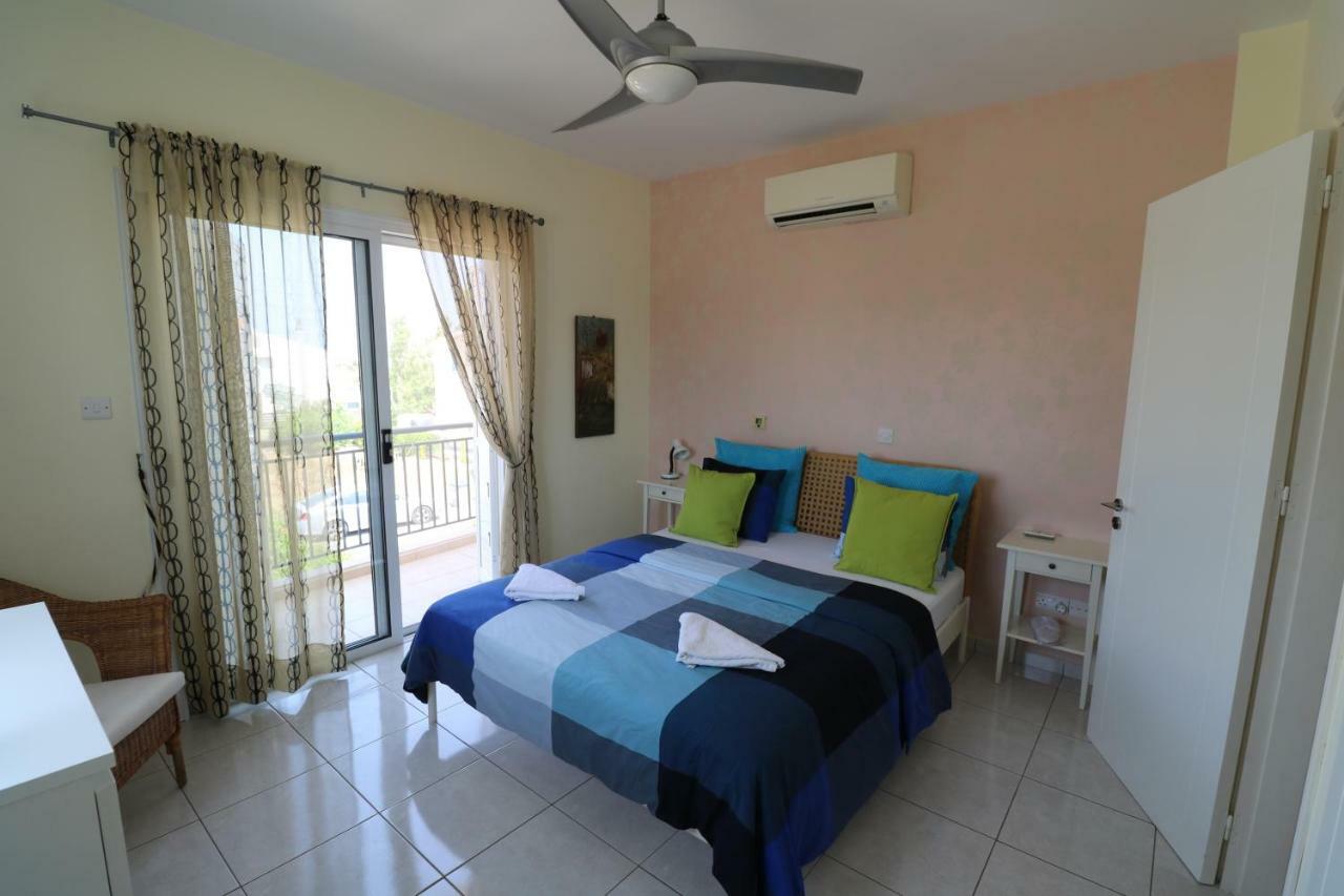 The Paradise Townhouses By Taimoura Paphos Ngoại thất bức ảnh