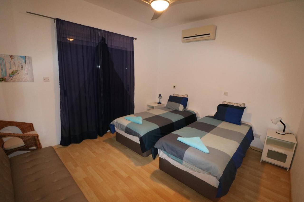 The Paradise Townhouses By Taimoura Paphos Ngoại thất bức ảnh