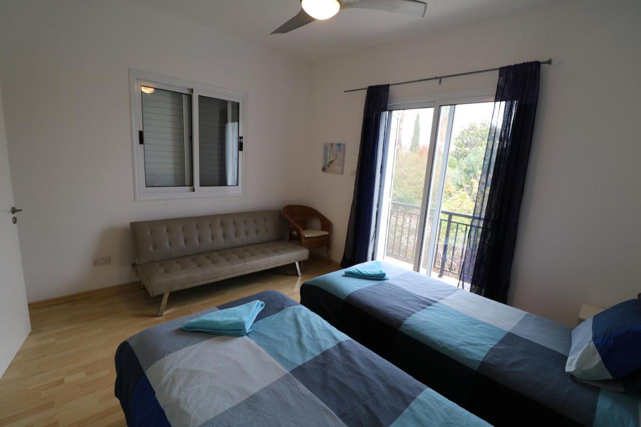 The Paradise Townhouses By Taimoura Paphos Ngoại thất bức ảnh